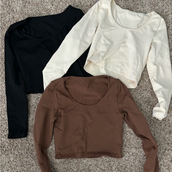 OQQ Crop Long Sleeve 3 Pack - Medium - Picture 1 of 6